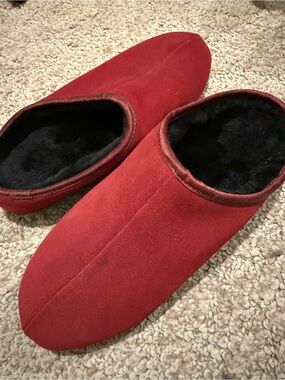 Women’s Red Suede Hush Puppies Slip-On Cozy Slippers